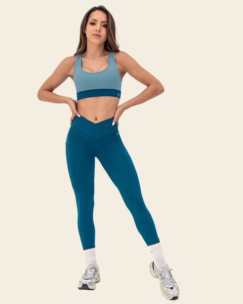 Active Legging with Criss-Cross V-Cut Waistband | Leonisa Active by Silvy Araujo#color_541-dark-teal