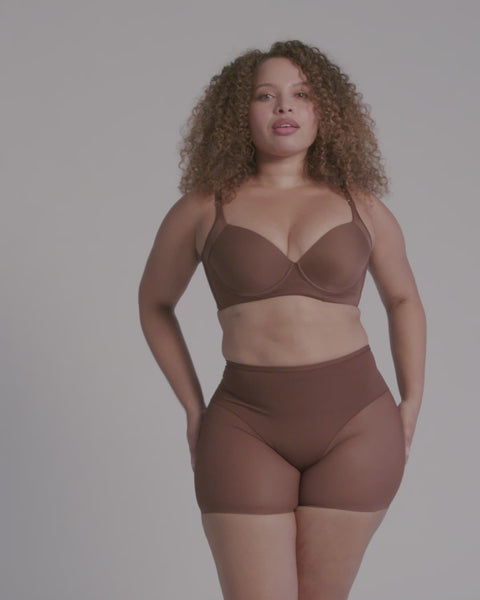 Truly undetectable sheer shaper short#color_857-brown